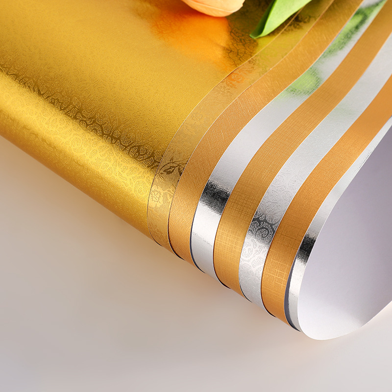 120 g de papel compuesto de aluminio de tarjeta de oro y plata relieve caja de regalo de tabaco y alcohol revestido de papel dorado