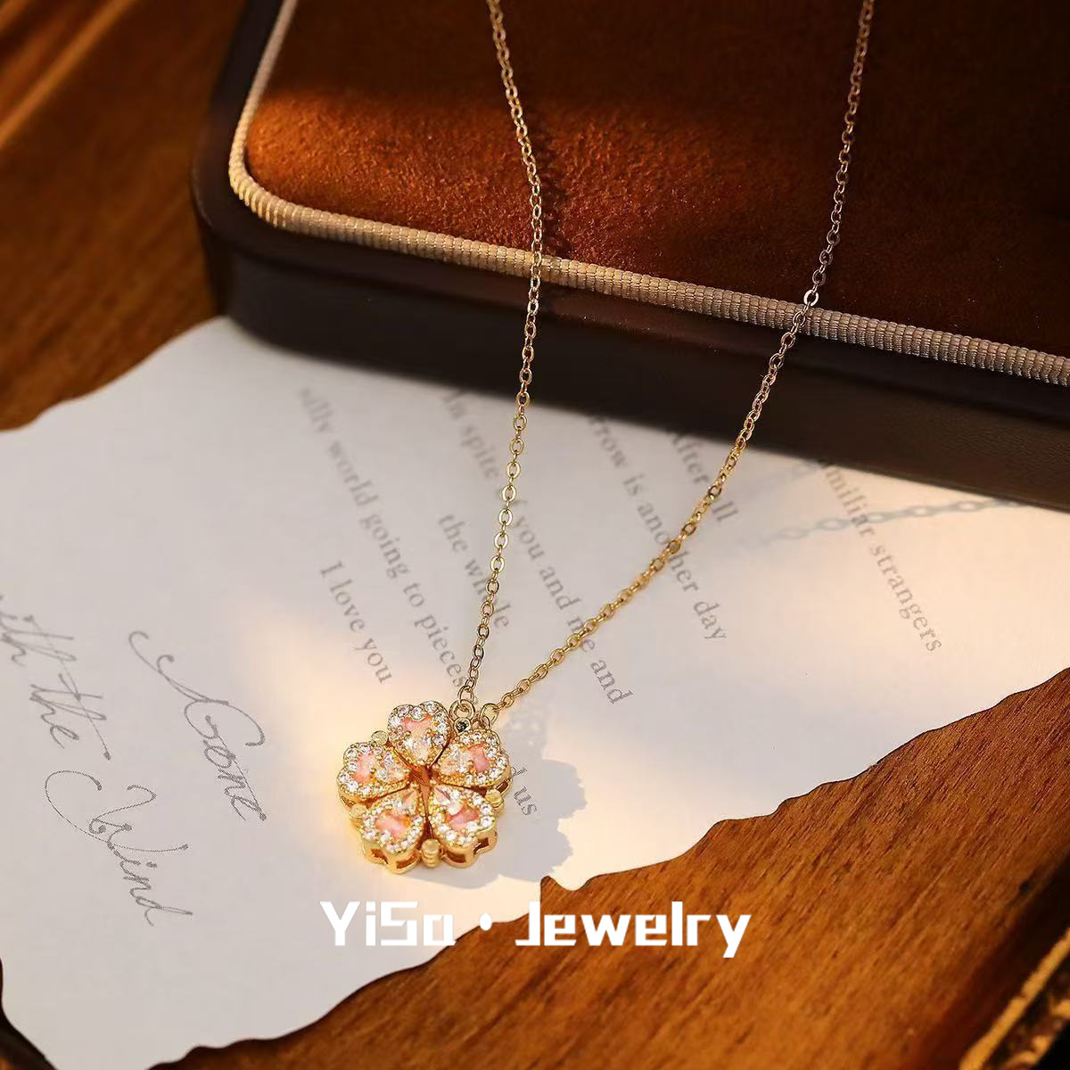 Peach Love Necklace for Women Magnetic Craftsmanship Two-Wear Sweet and High-End Chinese Valentine's Day Gift for Girlfriend