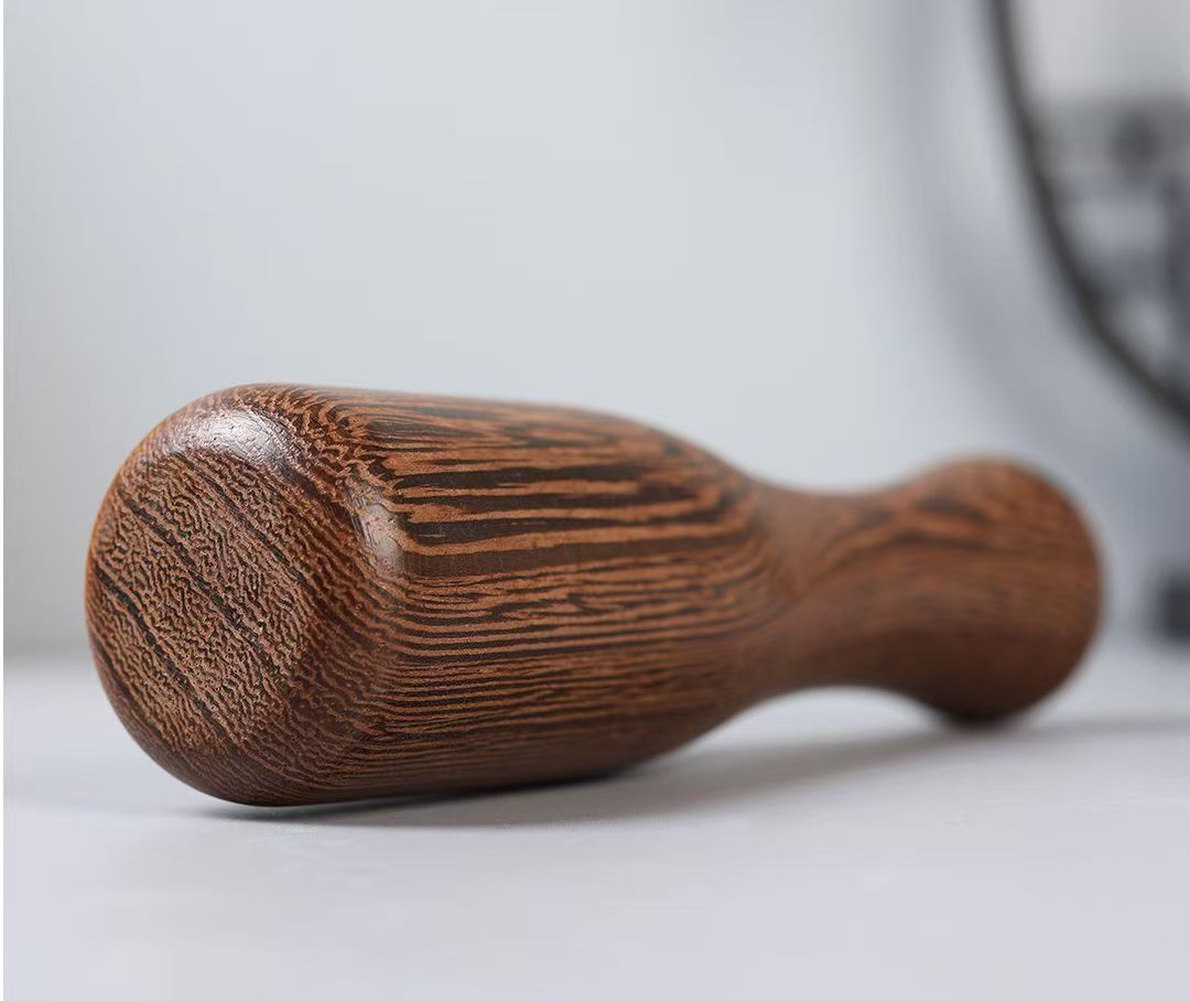 Hühnerflügel Holz Knoblauchpresse traditioneller Knoblauchzerkleinerer Haus Knoblauchstößel Knoblauchstößer Mörser Nussknacker