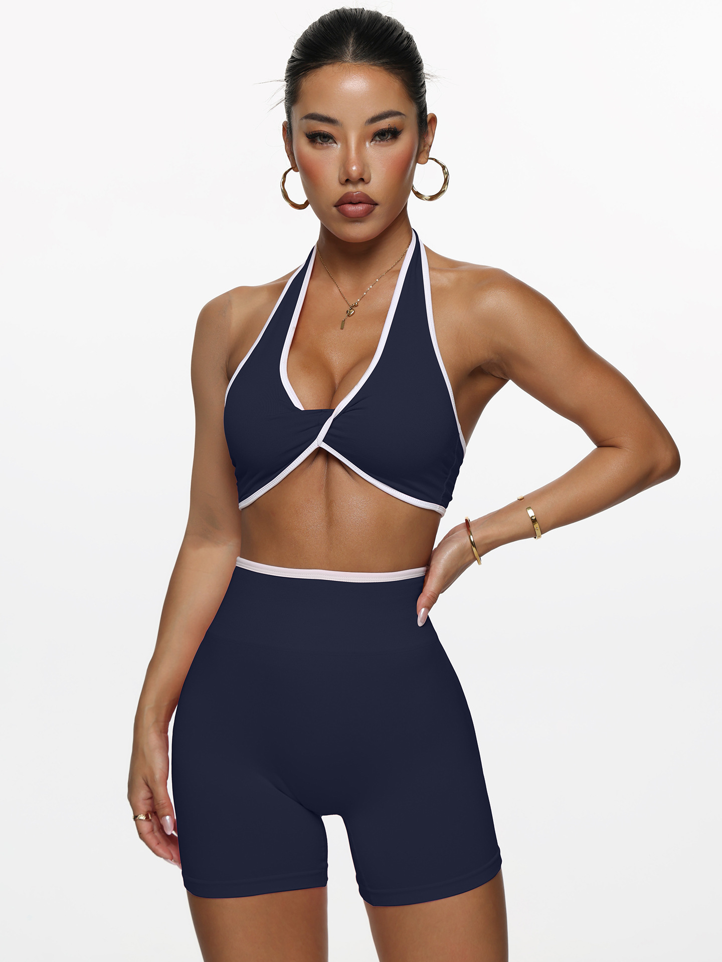 Traje de yoga sin costuras europeo y americano, color de contraste femenino, torcedura, sujetador de yoga, tops de fitness para correr, pantalones cortos de yoga