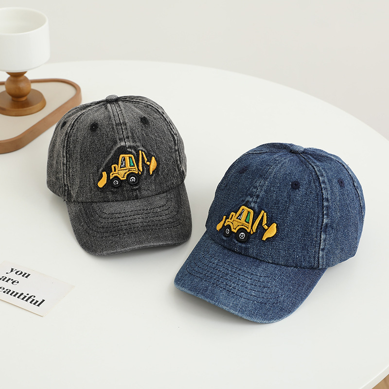 Baseballpet voor kinderen van denim met graafmachine ontwerp_voghion.com