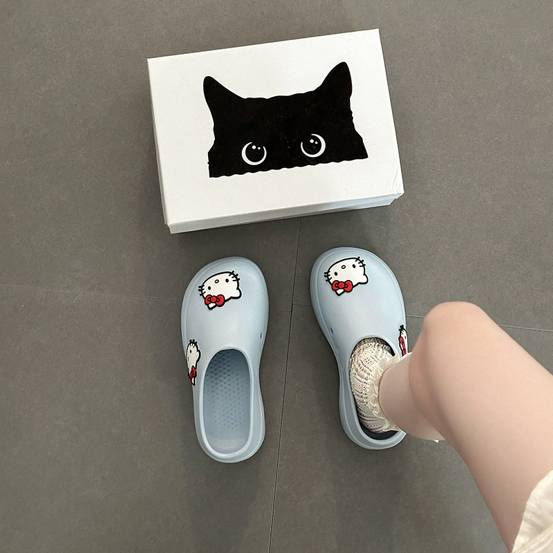 Простые и милые женские сабо с мультяшным котом, новинка лета 2025, удобные повседневные уличные полуботинки.