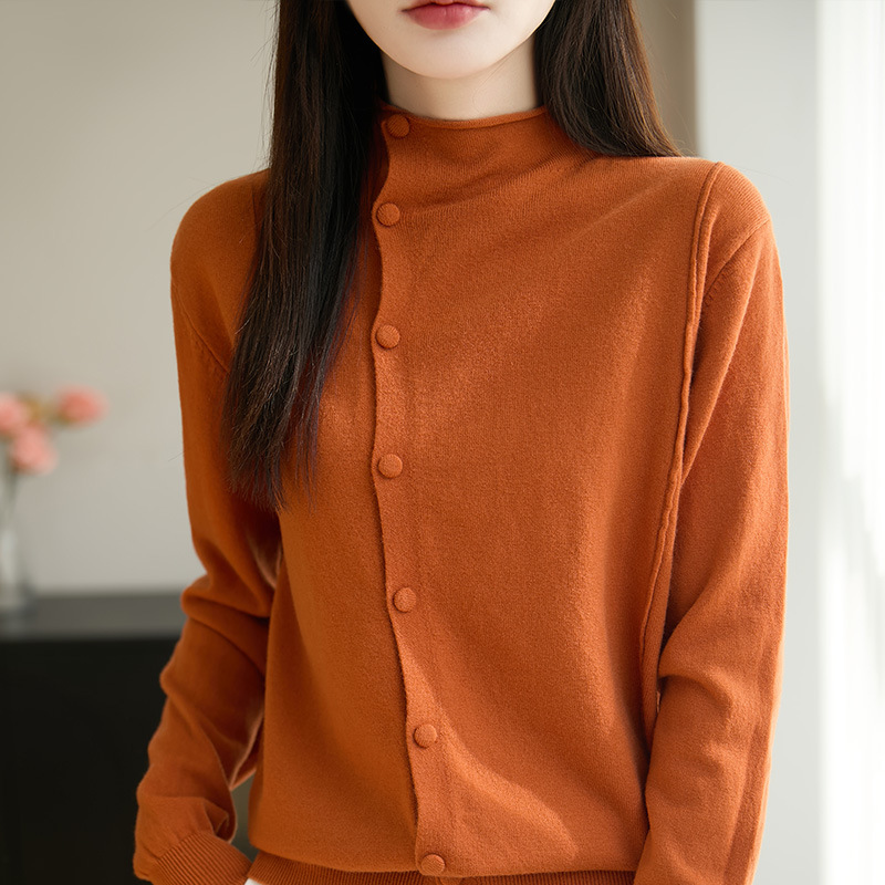 Fashionable solid color colored knitted cardigan