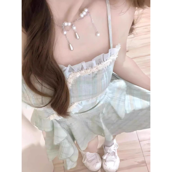 연한 초록색