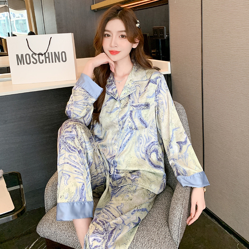 High-End French-Style Galaxy High-Fashion Loungewear, New Spring/Summer Collection, Elegant Printed Two-Piece Set, Can Be Worn Outside, Wholesale