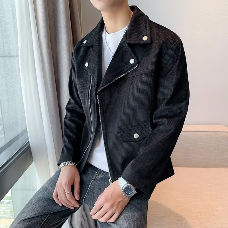 Nuevo estilo suelto, tendencia de personalidad, chaqueta corta de motocicleta, versión coreana para hombres, chaqueta blanca con cremallera de solapa de manga larga para hombres