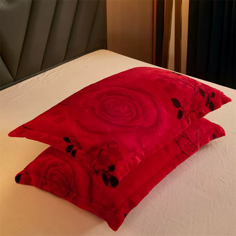 Coral flannel double-sided warm pillowcase for beloved for adults