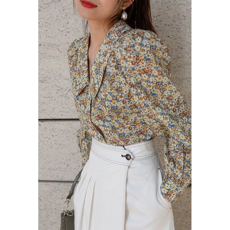 跨境摩西家2021早春新田园碎花V领翻领单排扣休闲衬衫女210216SY
