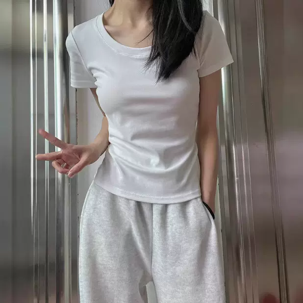 正肩短袖修身显瘦t恤辣妹上衣女2025新款夏纯棉百搭圆领正肩半袖
