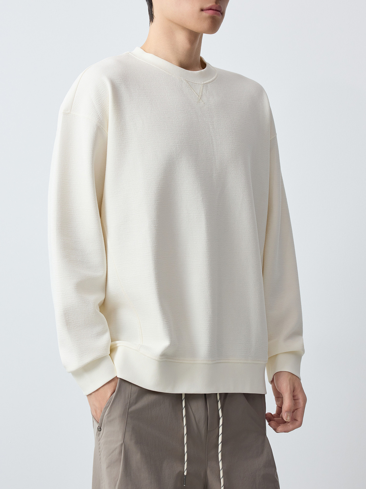 Áo sweatshirt nam cổ tròn chất liệu dày dặn 300g phong cách công sở — đen