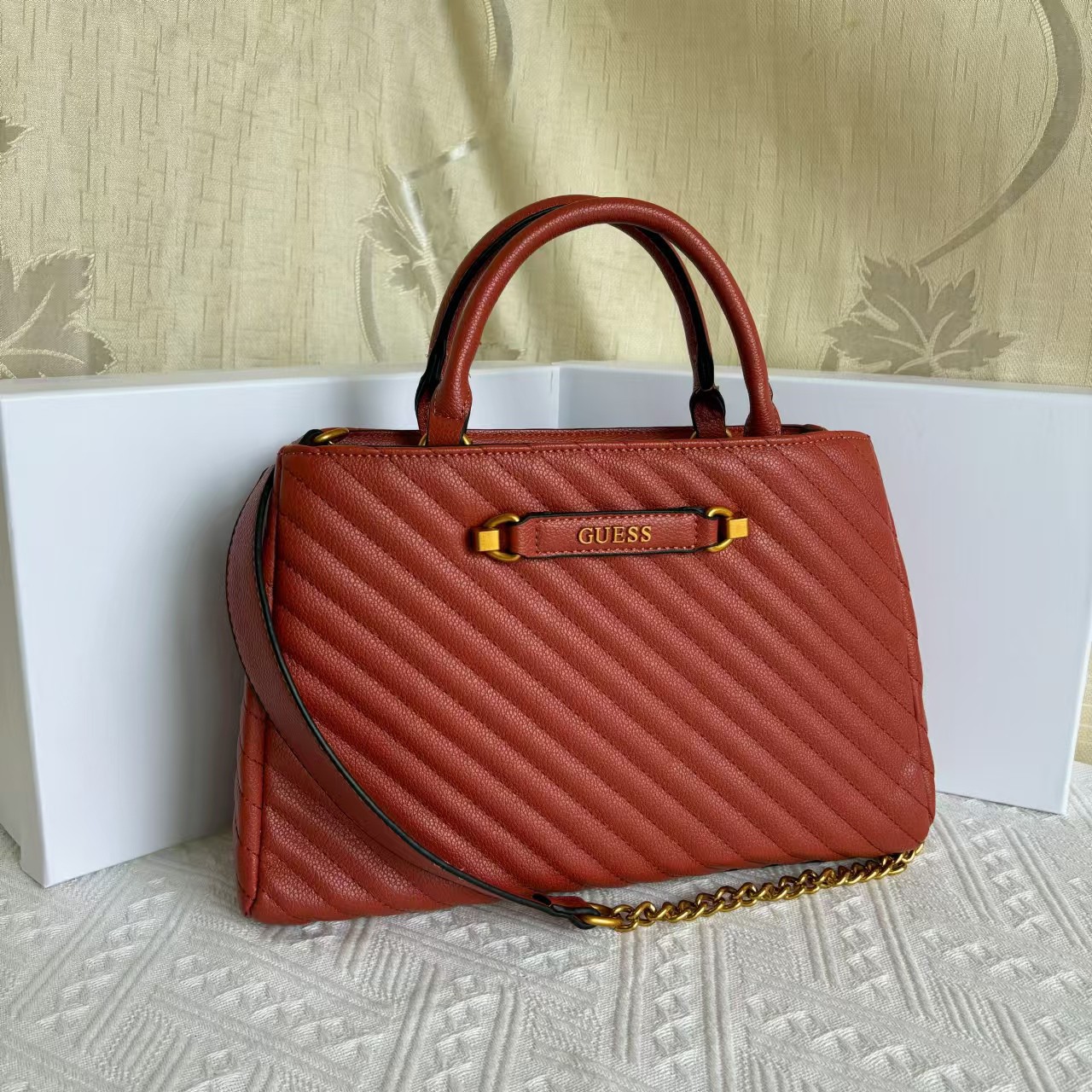 Guess üslubunda qadın çantası - daş bəzəkli tote və çiyin çantası