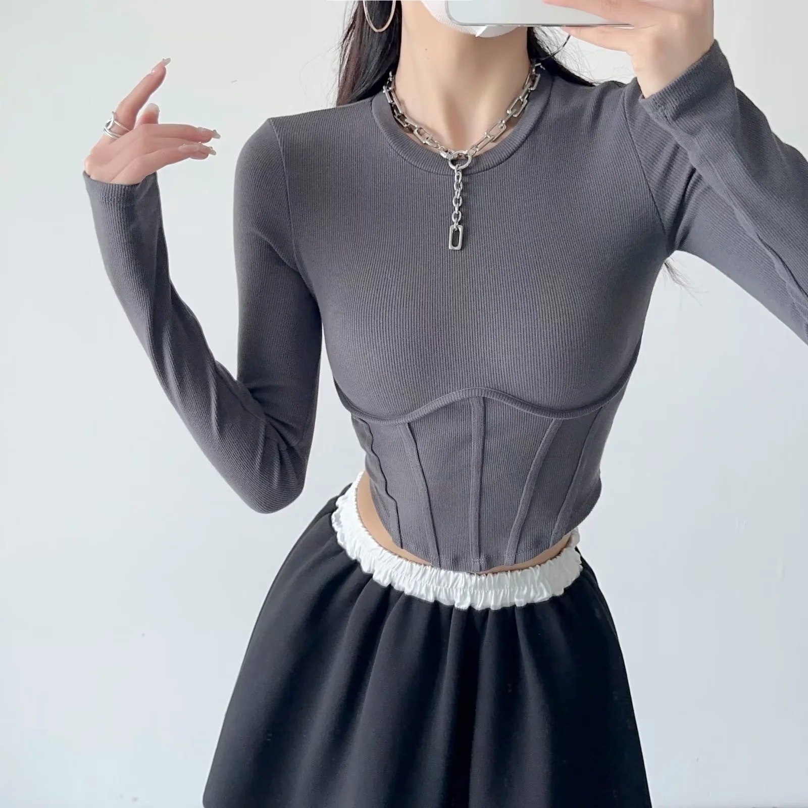 Stickad damtopp med lång ärm och fiskbensmönster slim fit_voghion.com