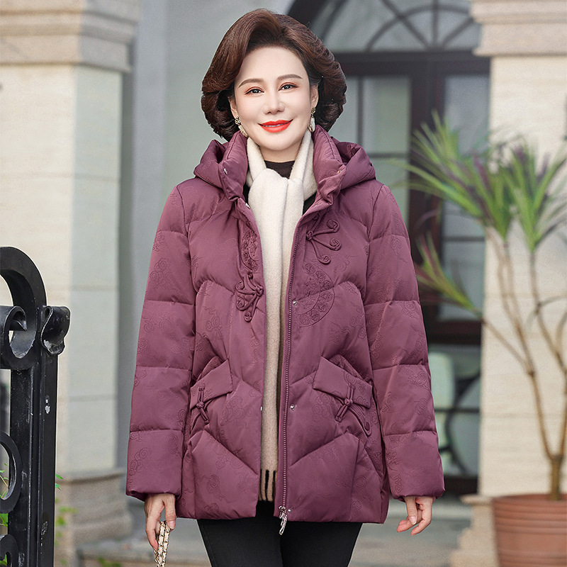 品牌同款防寒中年妈妈羽绒服2025新款气质优雅女士保暖白鸭绒外套