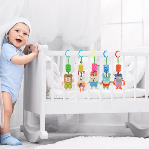 Campanas de viento infantiles divertidas con diseño de animales del zoológico, alfabeto para bebés, colgante de cama, juguete de peluche, colgante de campana de viento colorido