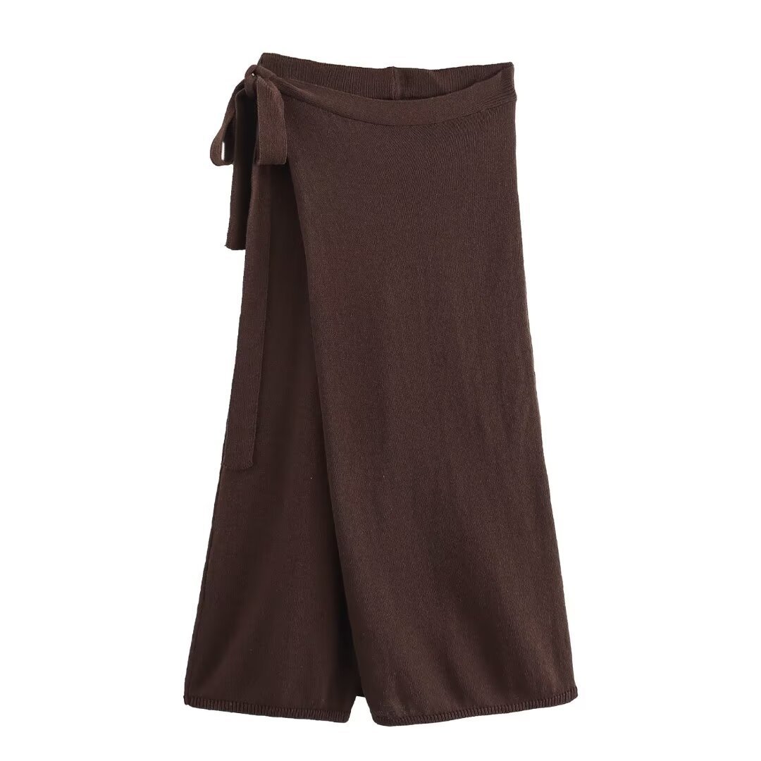 Set di pantaloni con scollo rotondo e gilet alla moda autunno 2024 da donna_voghion.com