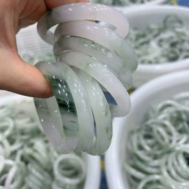 玉器工艺品;宝石工艺品;饰品配件