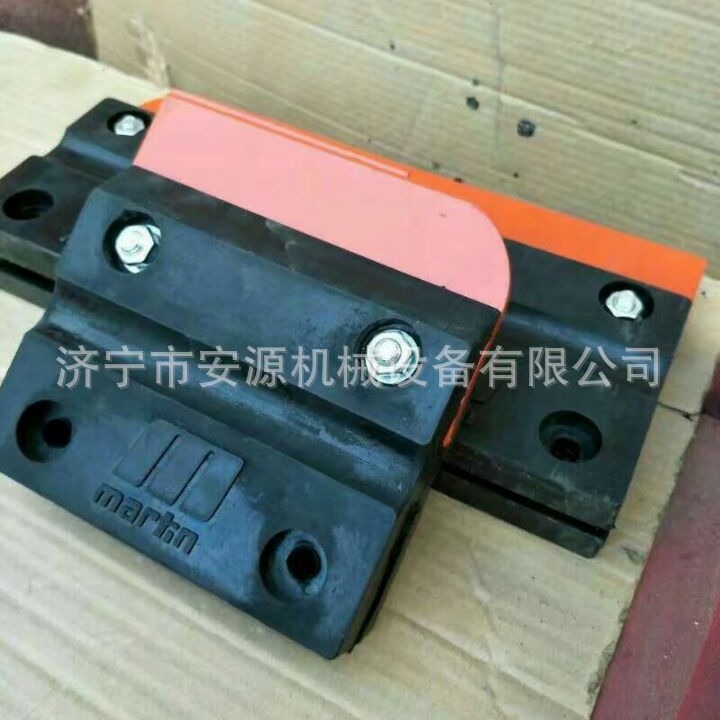 马丁合金橡胶皮带清扫器    H/p聚氨酯合金清扫器