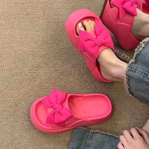 2025 Summer Trendy Cool Slippers for Women, Outwear Fashion Thick Sole, Perfectly Match Dresses, Beach and Sand Shoes