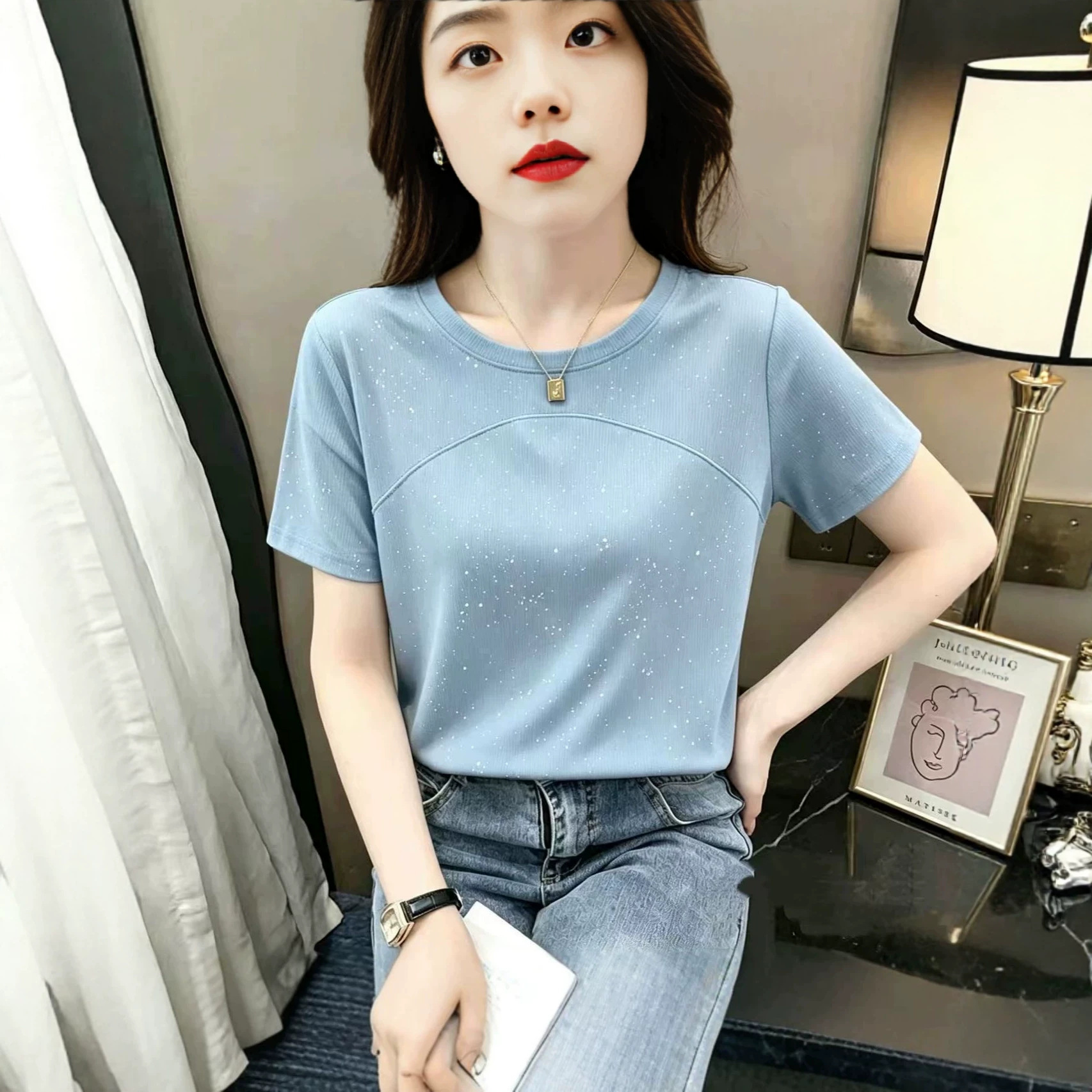 American-Style Straight-Shoulder Round-Neck Short-Sleeve T-Shirt for Women, Summer Slim-Fit Inner Wear, Short Base Layer with Sparkling Starry Pattern Top