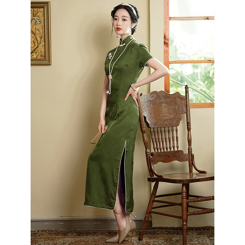 Long retro lightweight elegant elite summer cheongsam