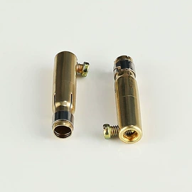 工业插头;垃圾桶