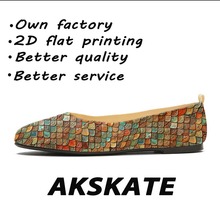 �¿�ƴɫ���^ƽ�׆�ЬŮ���m��ܛ�͸��W��ŮЬ