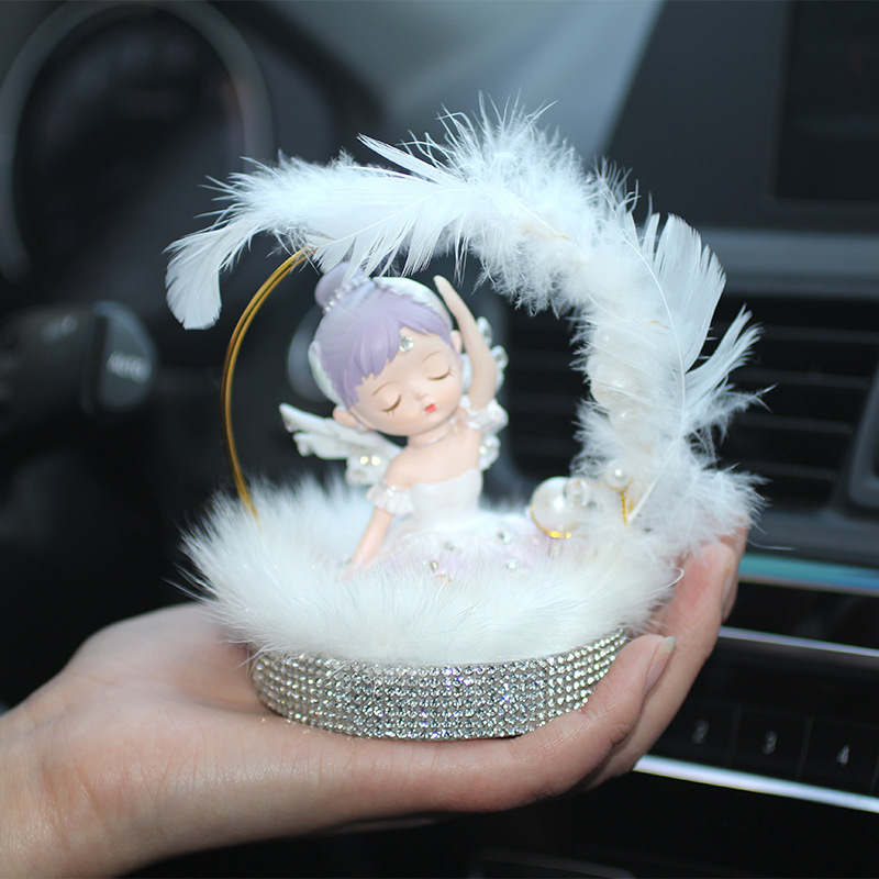 Adornos de coche regalos de mano de resina plumas ballet niña Bella lindo escritorio regalo de cumpleaños accesorios de coche