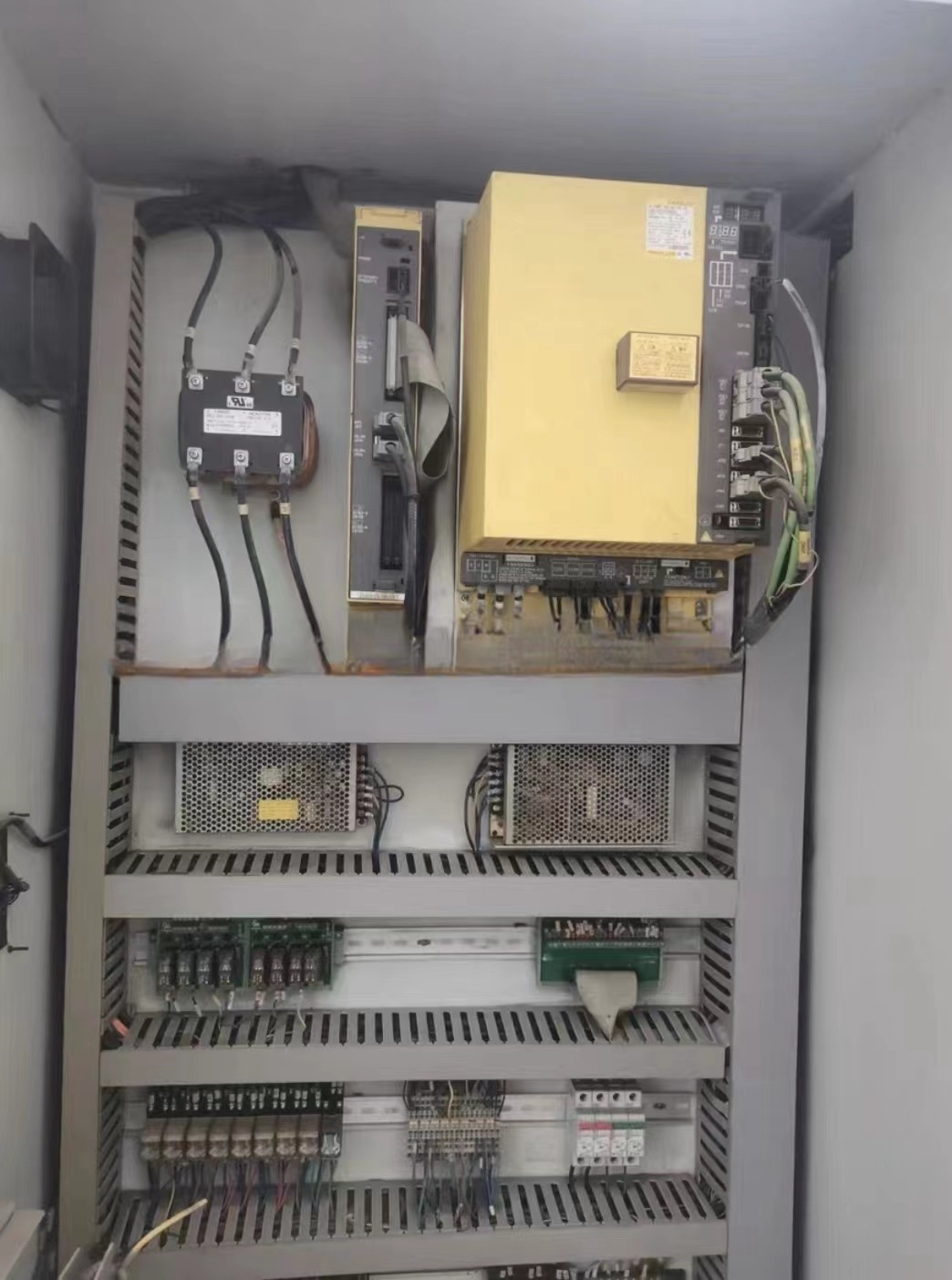 数控加工中心主轴丝杆间隙维修精度恢复异响上门服务台湾进口日本