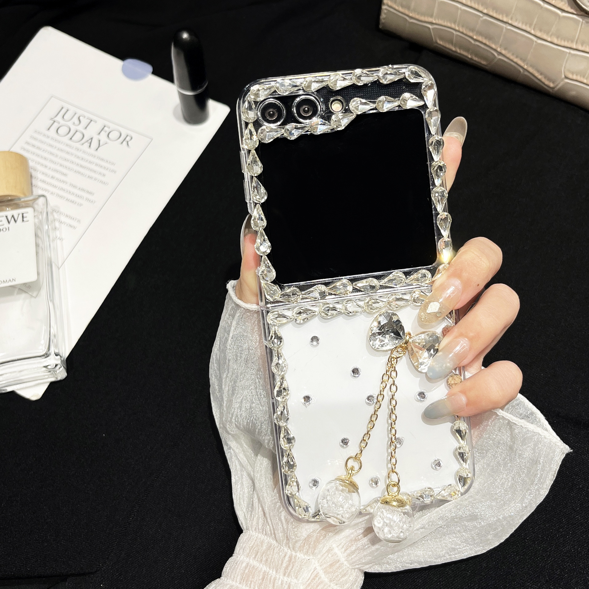 潮牌适用三星zflip6折叠屏手机壳轻奢水钻Galaxyzflip5全包保护套