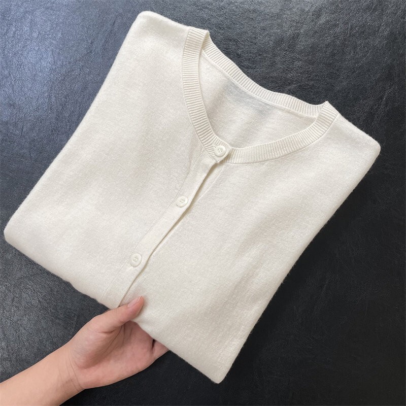 Spring, Summer, and Autumn Fine-Spun 100% Fine Wool Round-Neck Knit Cardigan for Women, Loose and Simple Korean-Style Thin Sweater Coat with Long Sleeves