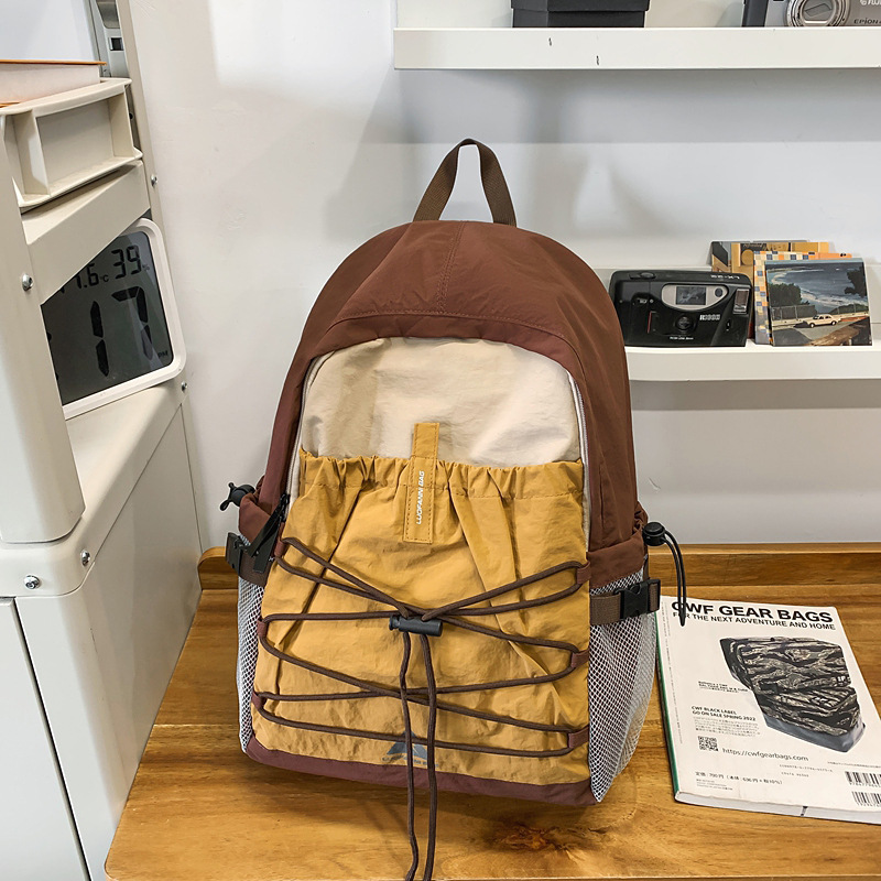 Large-Capacity Schoolbags for Junior High School and College Students, Wear-Resistant, Lightweight Backpacks, Leisure Bags for Outings, Burden-Reducing and Spine-Protecting