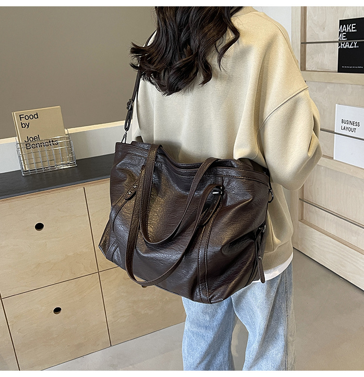 Cross-border large-capacity tote bag for women 2024 New style fashionable single-shoulder bag, retro simple casual crossbody bag for women undefined