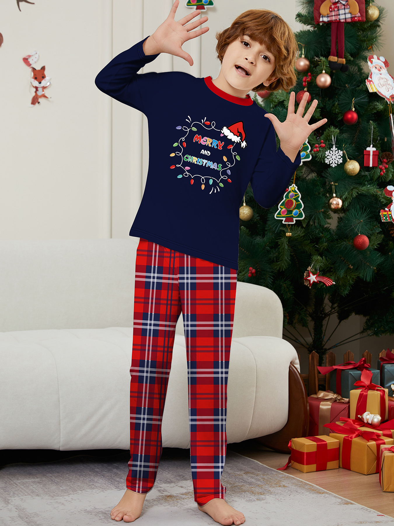Chapeau de Père Noël alphabet lumineux avec vêtements de famille de Noël imprimés vêtements de maison pyjamas_voghion.com