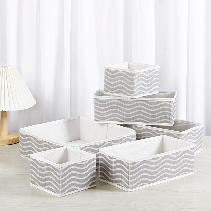 Foldable storage box
