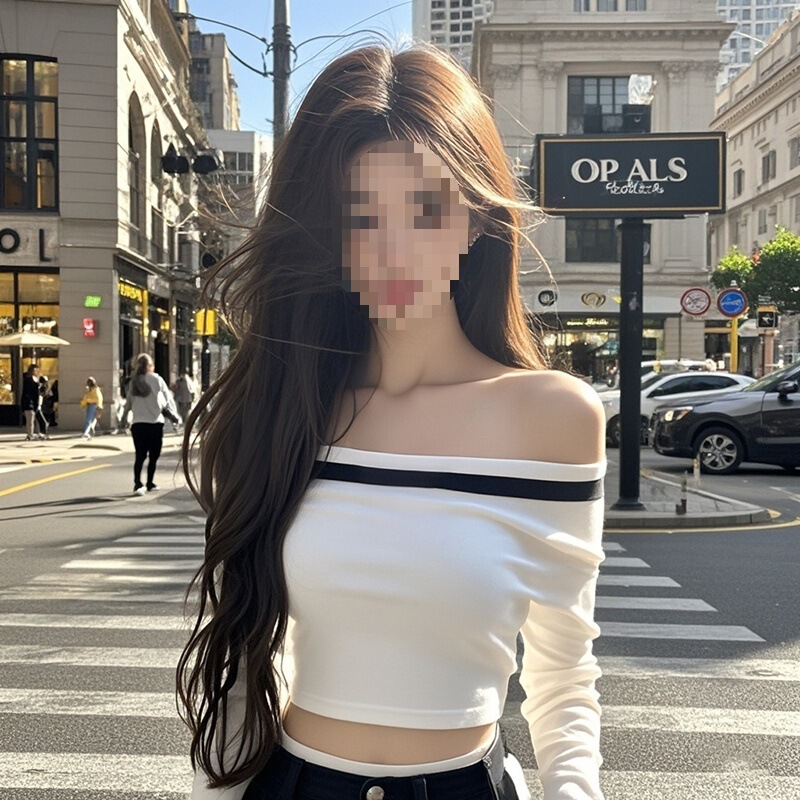 Chic White Sweet Hottie One-Shoulder Bottoming Shirt for Women with Niche Design, Slim Fit and Super Nice Navel-Baring Short Top