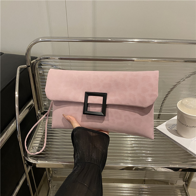 Moda francesa de moda bolso de brazo para mujeres 2025 verano nueva textura simple bolso de hombro pequeño