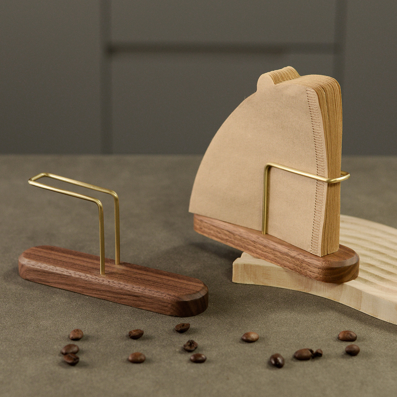 Mayorista de madera sólida de papel de toalla de filtro de café vertical caja de almacenamiento soporte de madera a prueba de polvo general caja de papel de filtro de almacenamiento