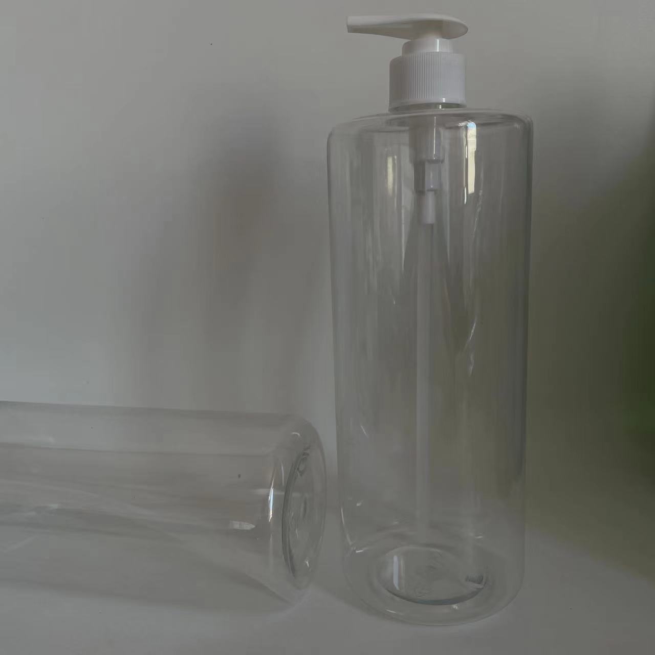 厂家直供塑料透明平肩瓶pet按压式沐浴露瓶喷雾瓶批发100-1000ml