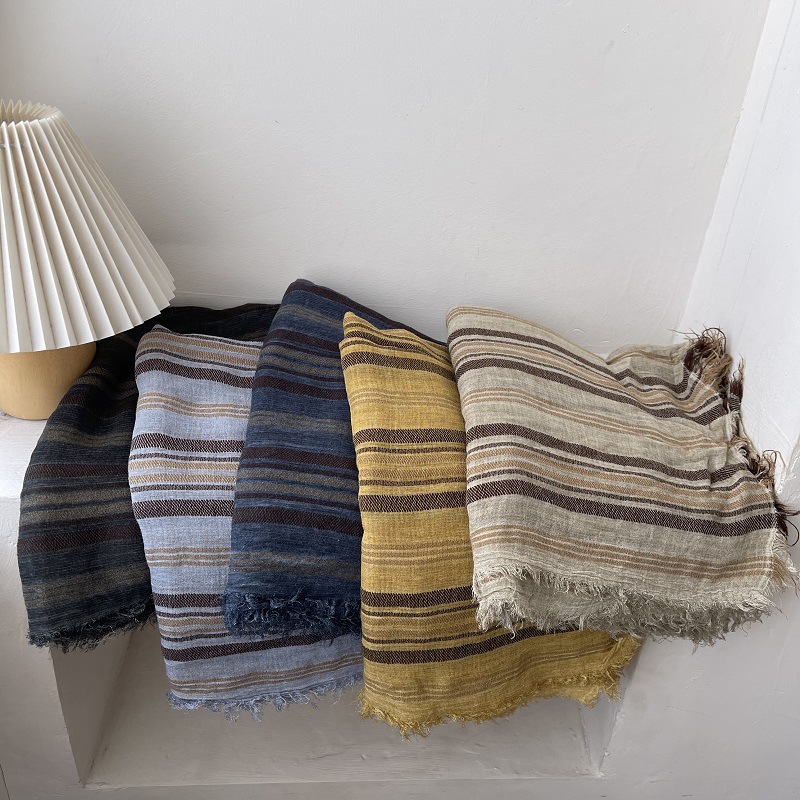 【Artistic and Storytelling】Cool Japanese-style striped cotton-linen scarf with lazy tassels, versatile neck warmer and air-conditioning shawl