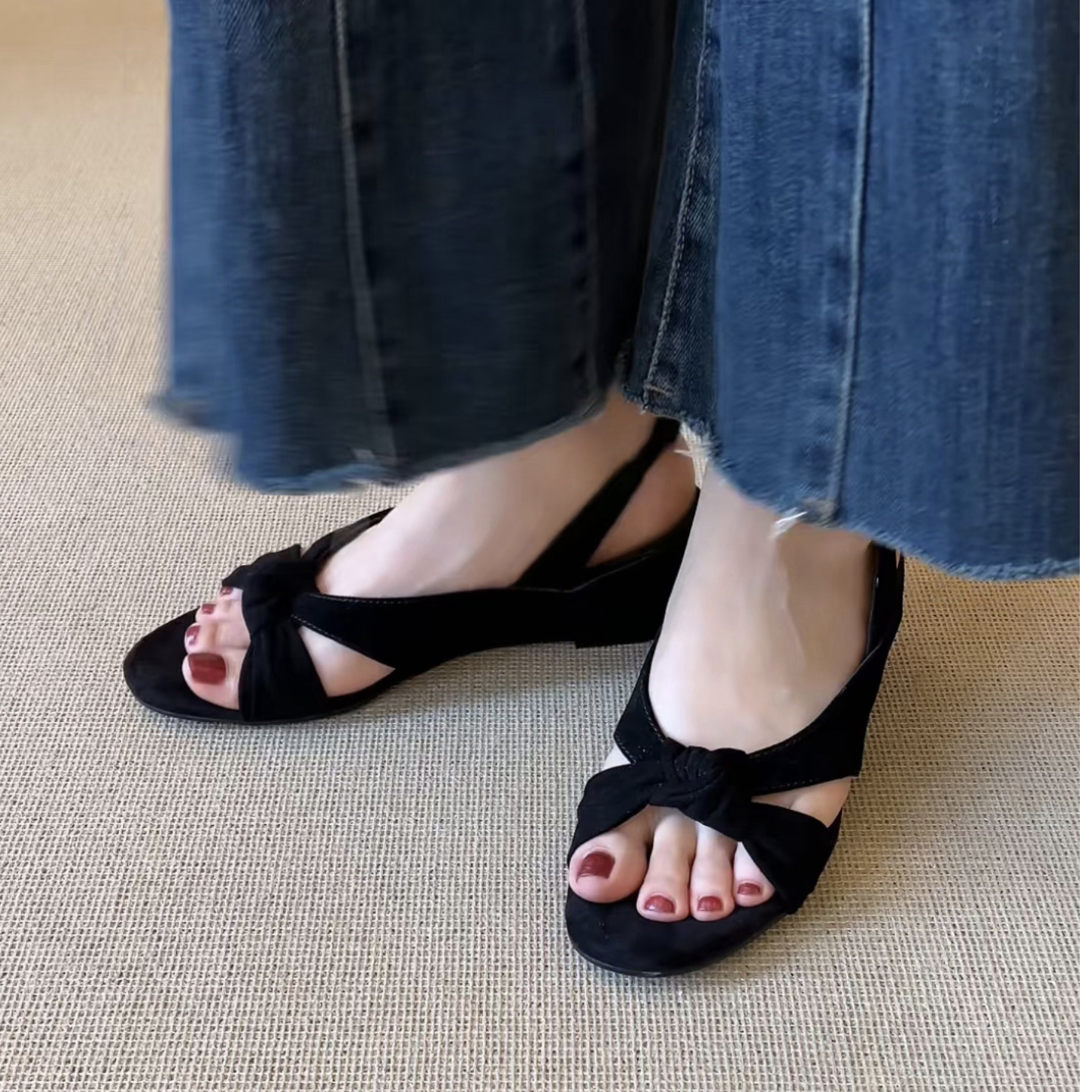 Sandal cao gót nữ hở mũi quai chéo buộc dây, gót 3.5 cm — đen