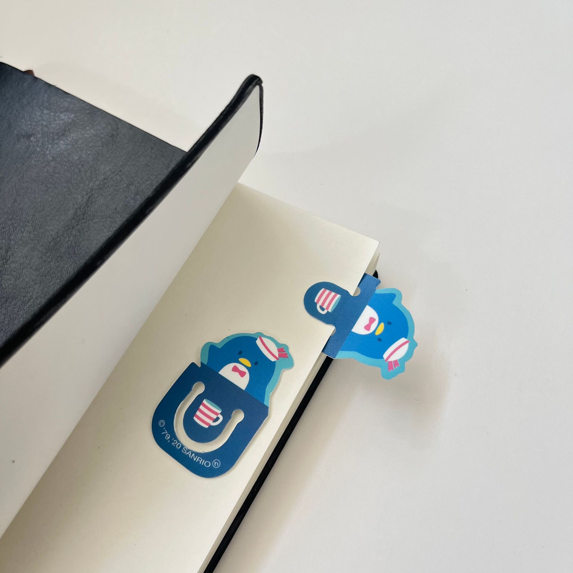 Dibujos animados pp marcador niña lindo mini hueco plug-in marcador libro de texto nota novela clip de libro