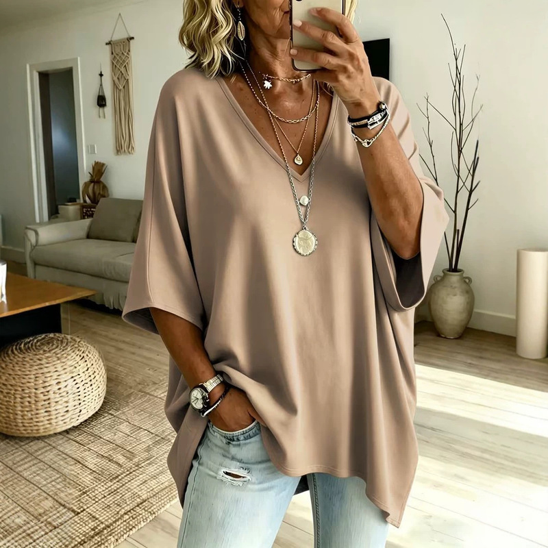 Plus size women's clothing V-neck printed T-shirt, bohemian ethnic style loose bat sleeve short-sleeve top Plus size women's clothing V-neck printed T-shirt, bohemian ethnic style loose bat sleeve short-sleeve top