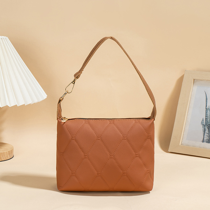 2025 nuevo bolso de flor resistente al óxido de moda simple ocio versátil bolso de diamante, bolso suave de alta calidad image 4