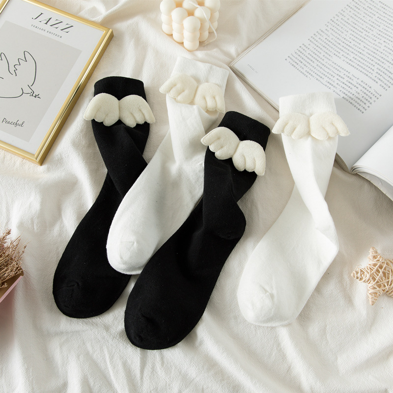 Socks with bow