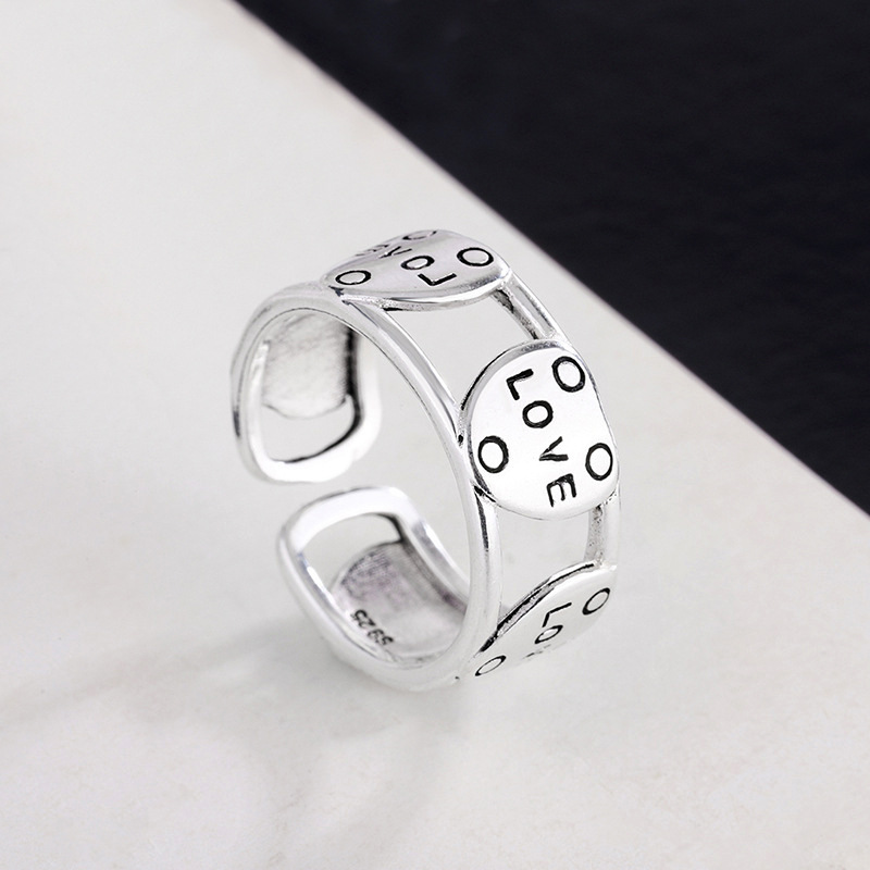 レトロなアルファベットの指輪の組み合わせins韓東大門ヒップホップはs 925銀の英語の指輪の対外貿易の卸売りをめっきします。