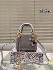 本革レディースバッグ 2025 初春新作クロスボディ多用途パールフィッシュスキンダイアナバッグハンドバッグハイエンドチェーンバッグ