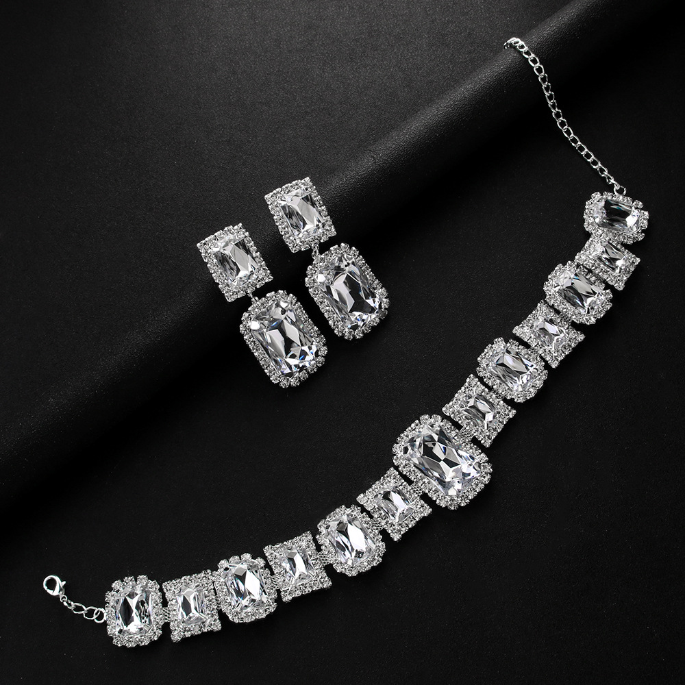 AliExpress Trend Square Jewelry Set Pendientes de diamantes de imitación de alta gama Accesorios de collar simples Jewelry set
