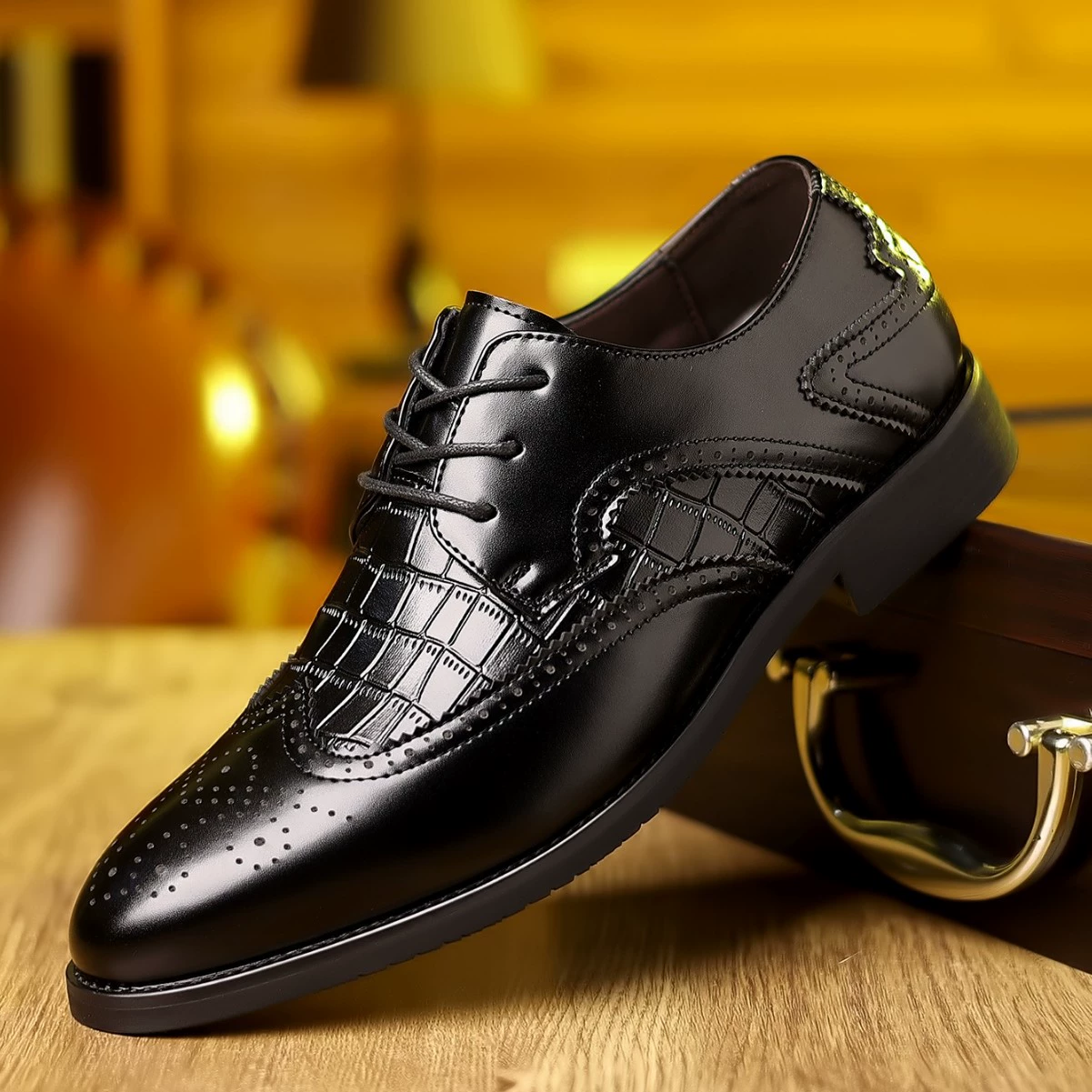 Мужские деловые кожаные туфли, новые повседневные универсальные кожаные туфли с острым носком, свадебные туфли без шнуровки для жениха