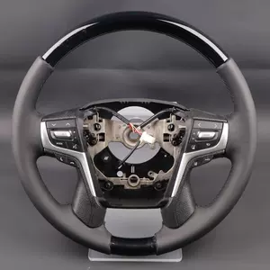 Suitable for Toyota Land Cruiser LC300 Prado 120 150 300 series steering wheel