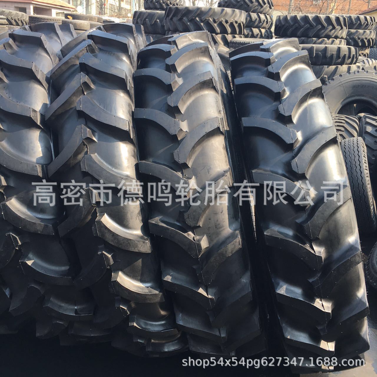 Suministro Lei Jia 12-38 Herringbone tractor agrícola neumático 12-38 Herringbone neumático